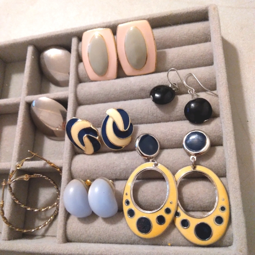 Earring Lot 7 pairs